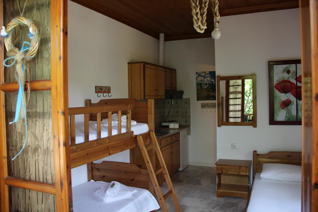 Patroudis House Appartement Skala Rachoni  Kamer foto